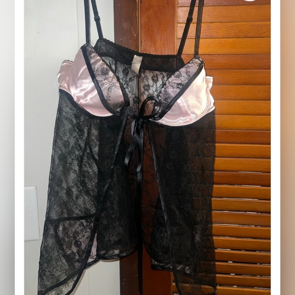 Victoria's Secret Black and Pink Lace Babydoll